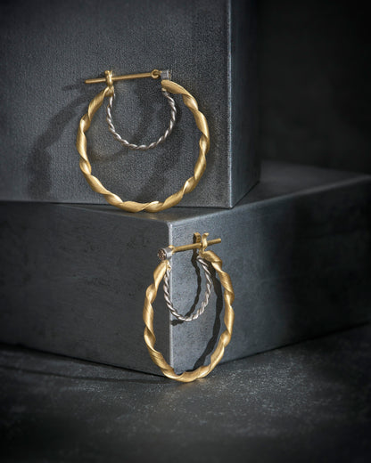 Curl Hoop Earrings