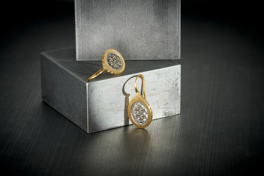 Starry Earrings with Diamonds Along the Edge