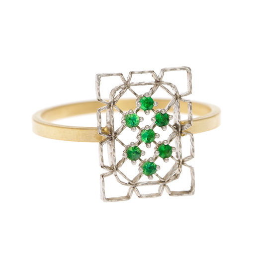 Airy Ring with Tsavorite Garnets